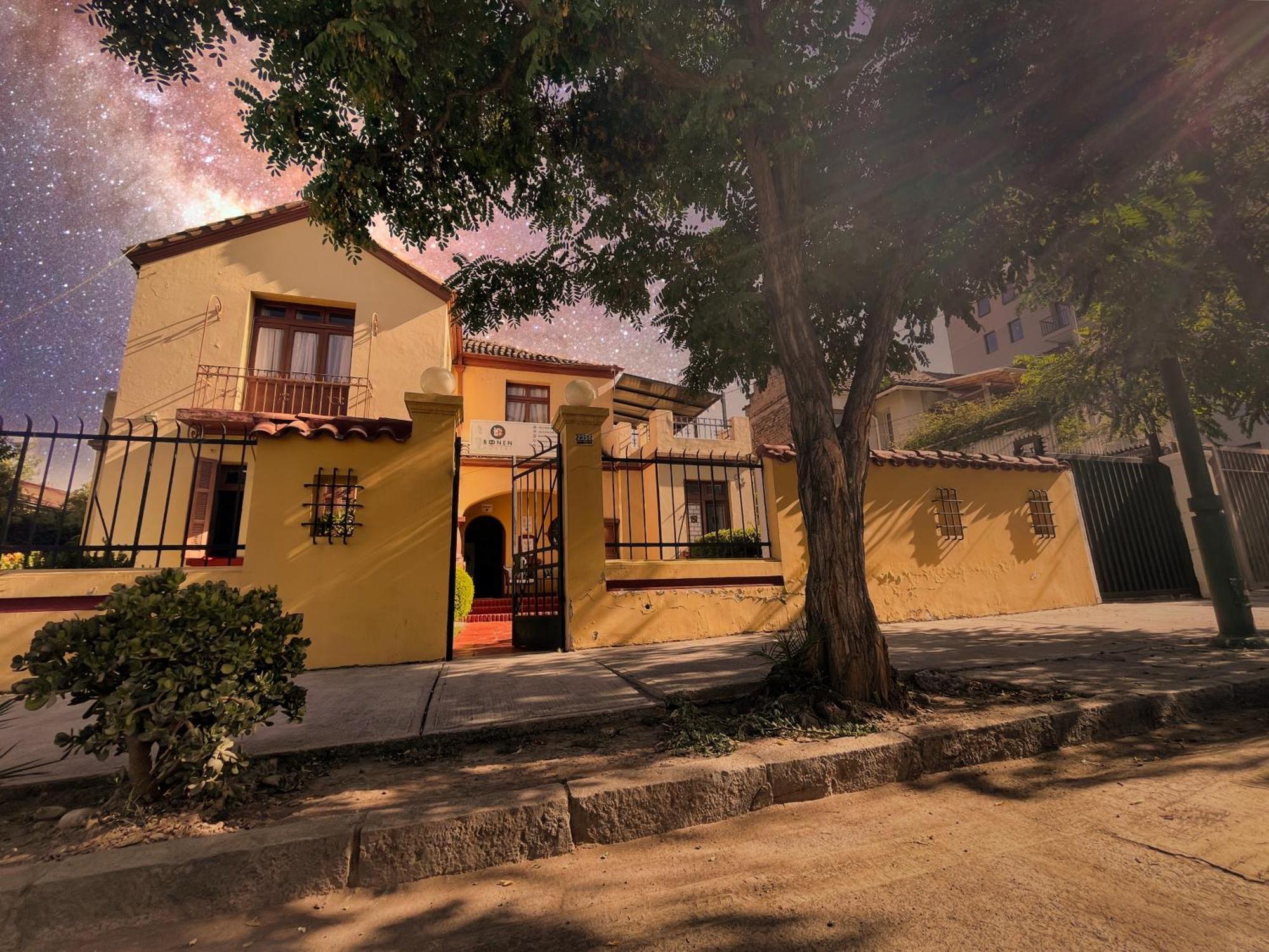 Hostal Boonen Santiago Luaran gambar